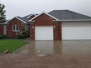 80 Dick Rd, Great Falls, MT 59404