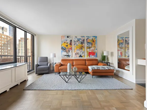 157 East 32nd Street image 1 of 13