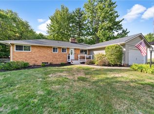 6661 Glenwillow Dr, North Royalton, OH 44133