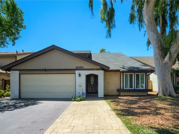 20454 Elkwood St, Winnetka, CA 91306