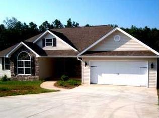209 Arbor Gate Dr, Cornelia, GA 30531