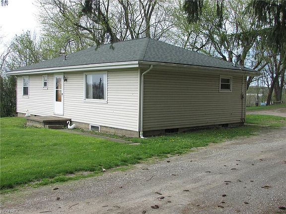 3rd image of 1856 E Lincoln Way Lot 1