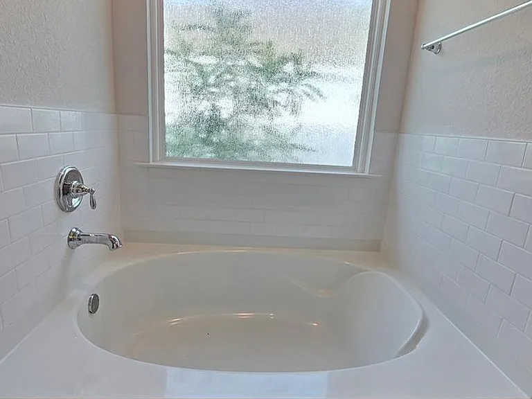 5175 Grand Oak Cir — Photo 15