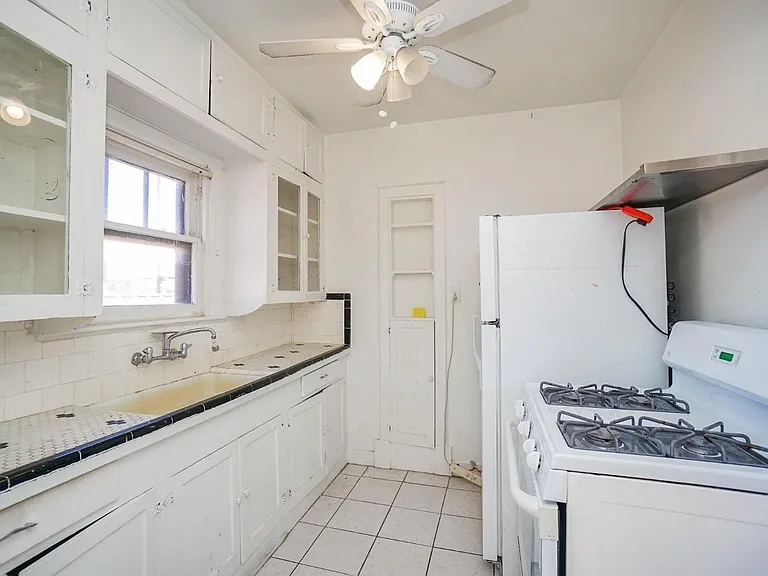 4316 2/2 Jack St — Photo 2
