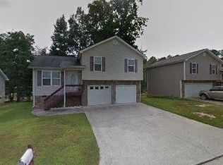 811 Silverwood, Dalton, GA 30720