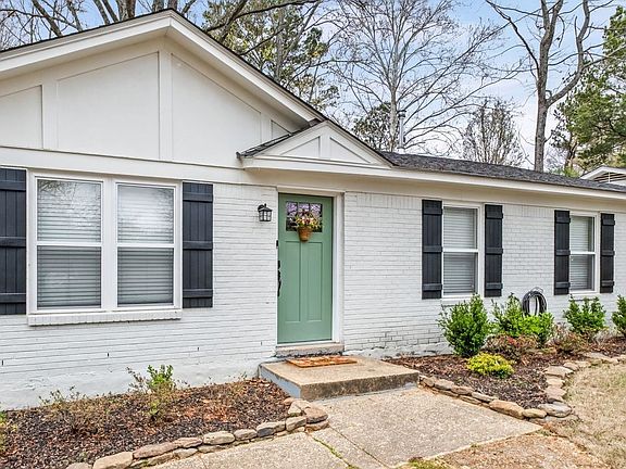 2nd image of 479 Quinn Rd