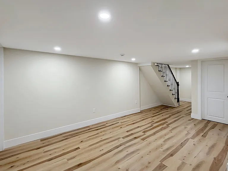 2915 Kirk Ave — Photo 19