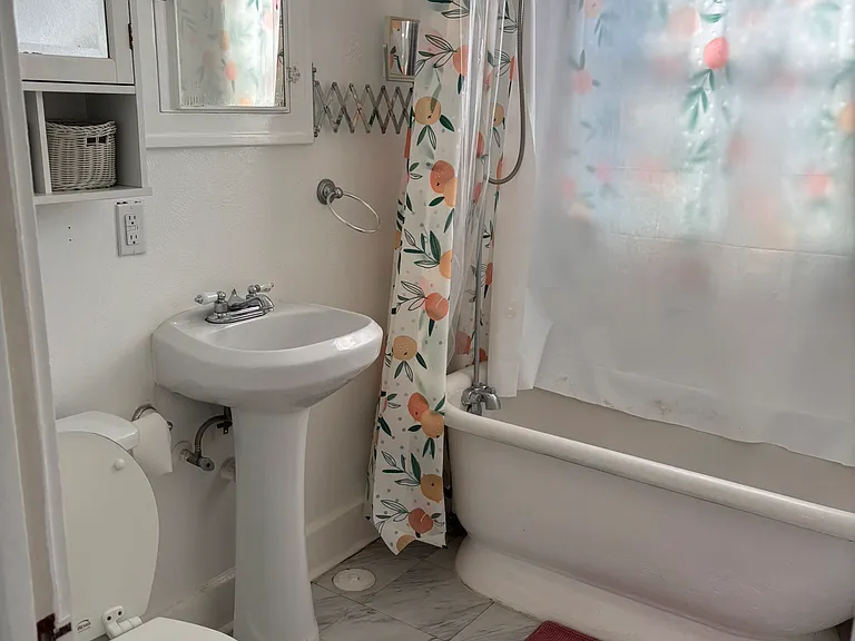 5638 Richard Ave #2 — Photo 22