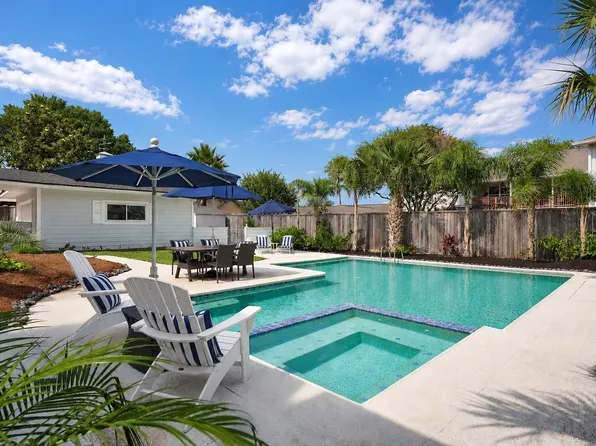 18639 Cape Charles Ln, Houston, TX 77058