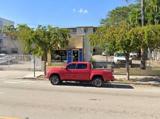 1220 SW 5th St #512, Miami, FL 33135