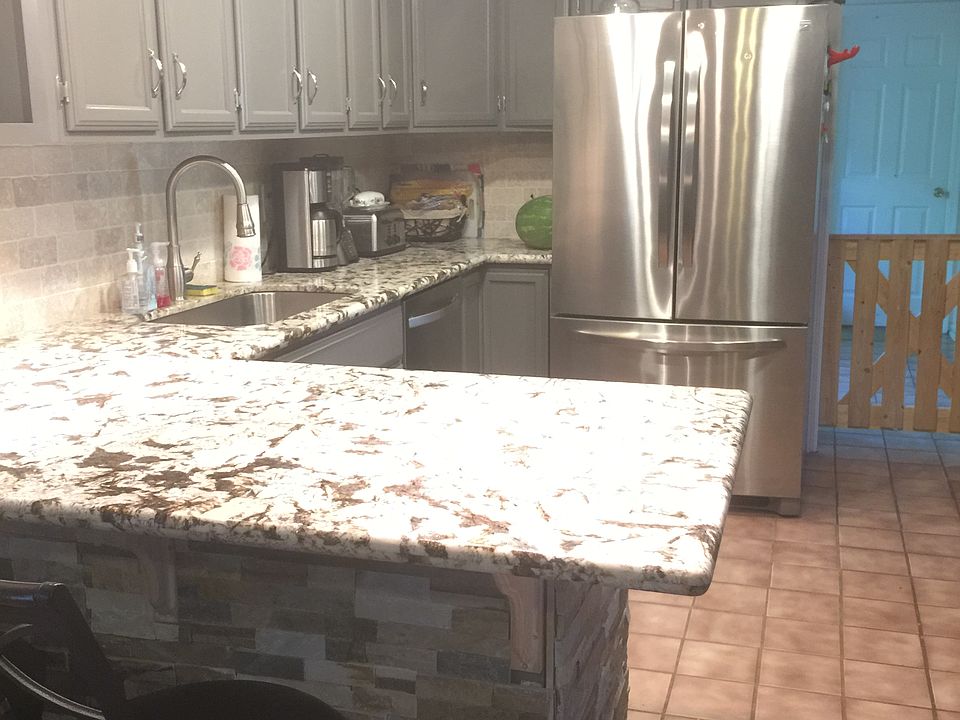 2nd image of 12623 River Ridge St