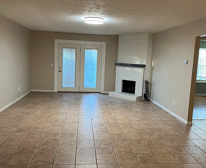 1546 Brookfield Ln #1546 — Photo 4