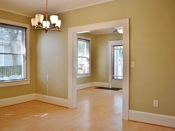 3rd image of 3874 Herschel St