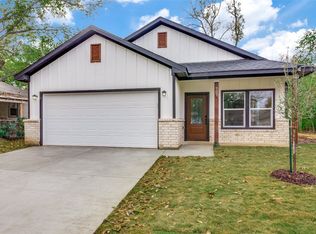 707 N Wilhite St, Cleburne, TX 76031