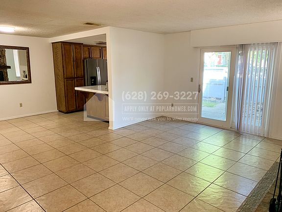 4th image of 6401 Creekbed Ln