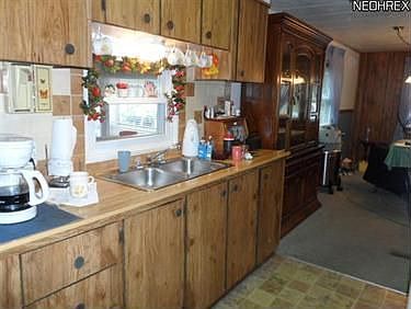 2nd image of 5074 University Dr