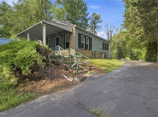 1780 Ambre Dr, Akron, OH 44312