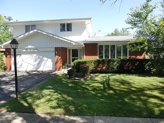 2nd image of 8604 W 143rd Pl