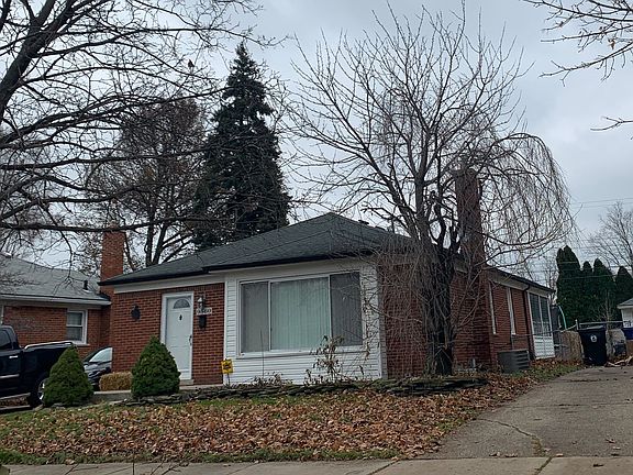2nd image of 9560 Berwyn Ave