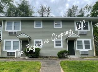 21 Melton Dr, Asheville, NC 28805