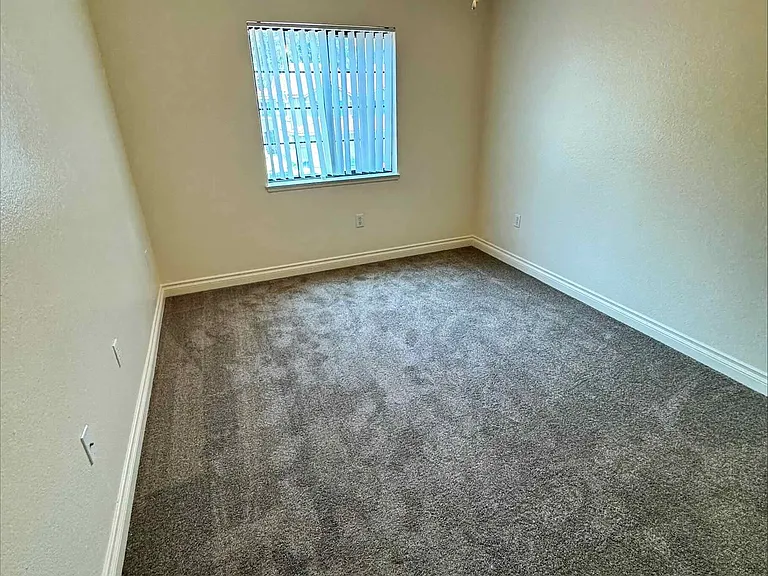 904 NICHOLS