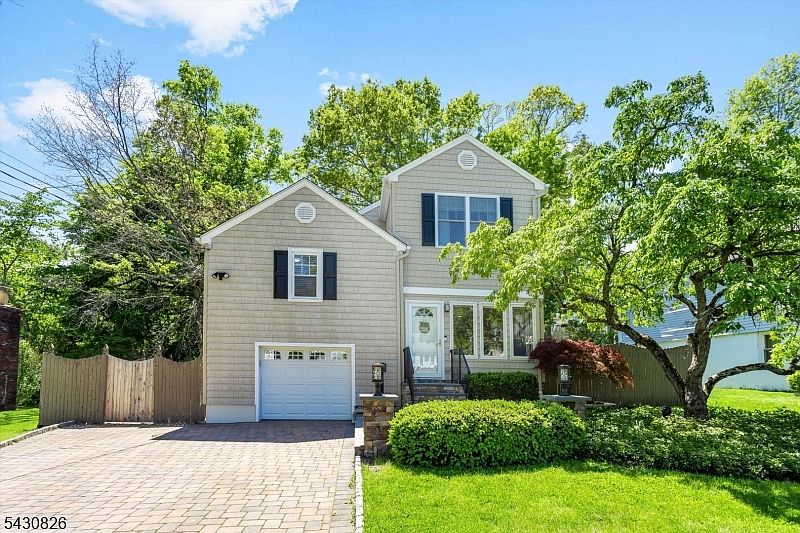 1st image of 20 Beechwood Rd