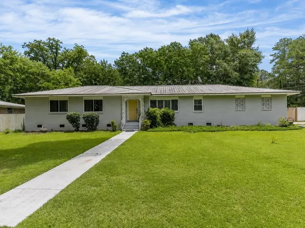 713 Bridlewreath Ave, Dothan, AL 36301