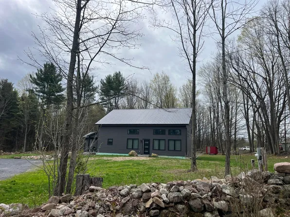 421 John Boswell Rd, Peru, NY 12972