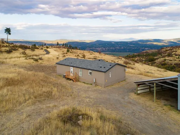 18014 W Petrichor Ln, Nine Mile Falls, WA 99026