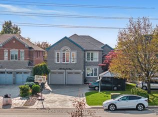 5054 Terry Fox Way, Mississauga, ON L5V1R7