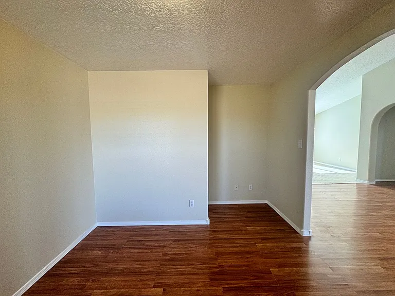 511 Blue Sage Ave SW — Photo 5