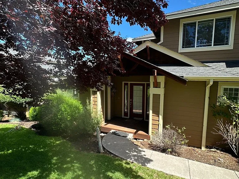 5015 Falcon Dr — Photo 1