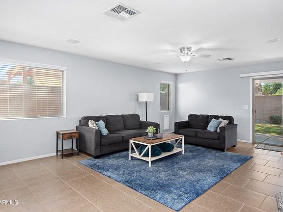 3rd image of 1699 E BRADSTOCK Way