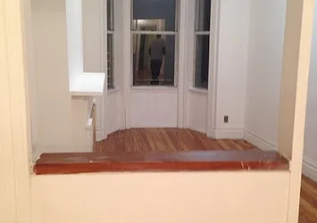 Rented by CENTURY 21 Sunny Gardens Realty, Inc.