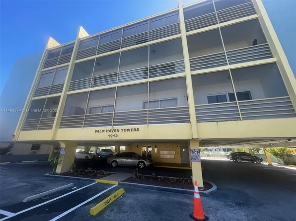 1912 Monroe St APT 403, Hollywood, FL 33020