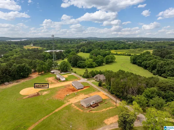 50 S T Smith Cir, Cropwell, AL 35054