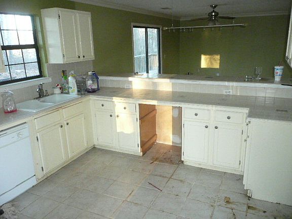2nd image of 2493 Old Winder Jefferson Hwy #1