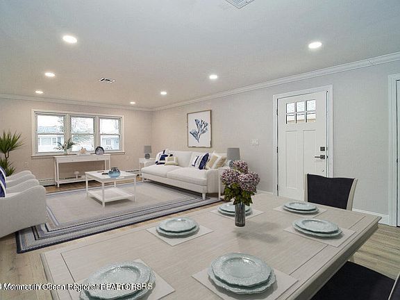 2nd image of 7 Willemstad Street