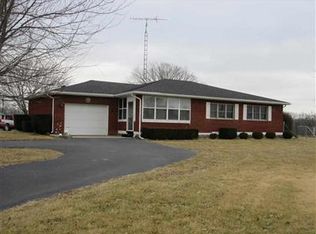 203 Burton Ln, Mitchell, IN 47446