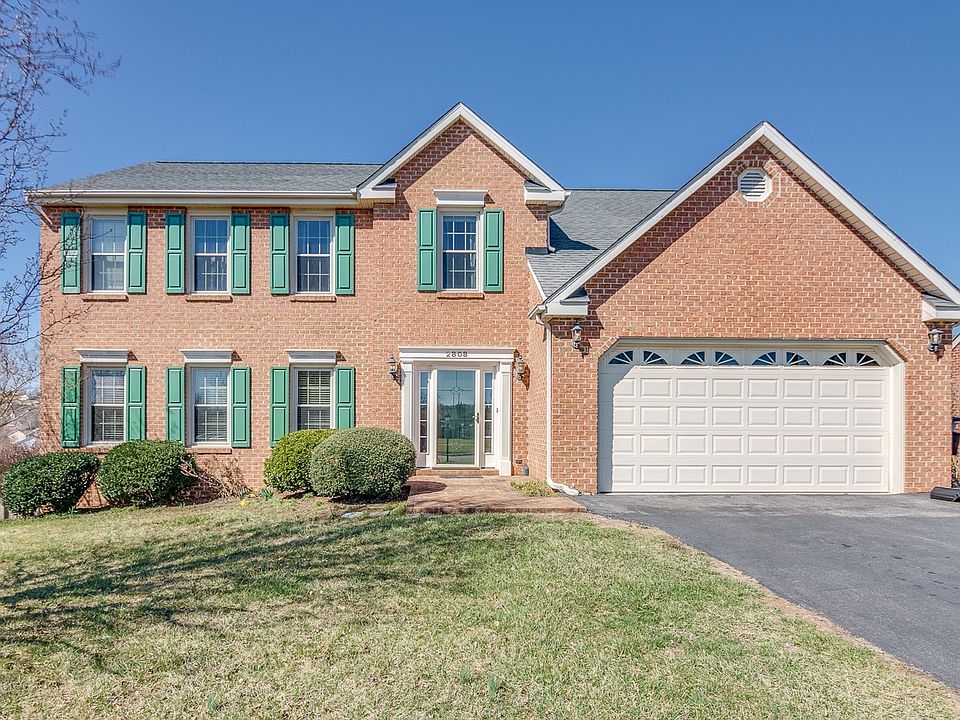 1st image of 2808 Edgefield Dr