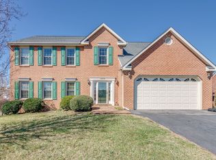 2808 Edgefield Dr, Vinton, VA