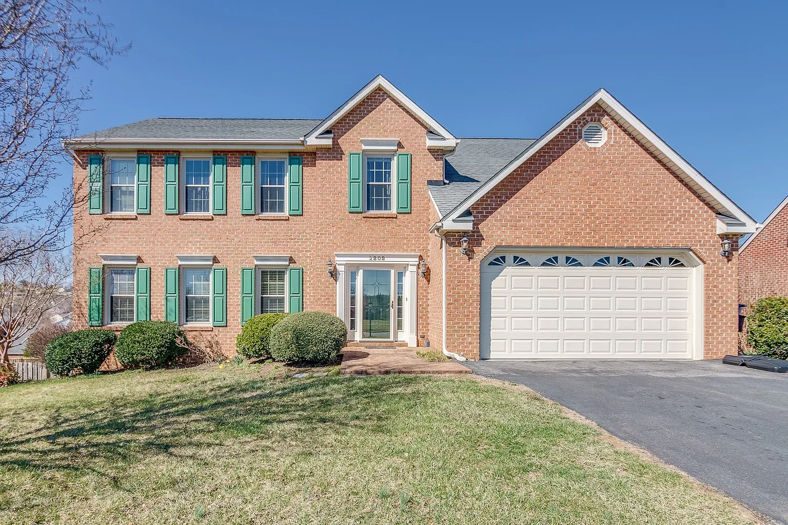 2808 Edgefield Dr photo 1
