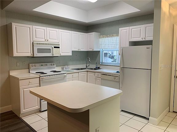 5th image of 4245 Breezeway Blvd #2513B2