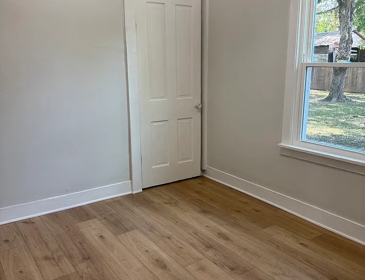 143 Morrison St — Photo 10