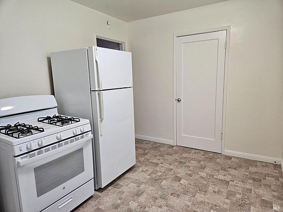 4th image of 119 Mabry Way