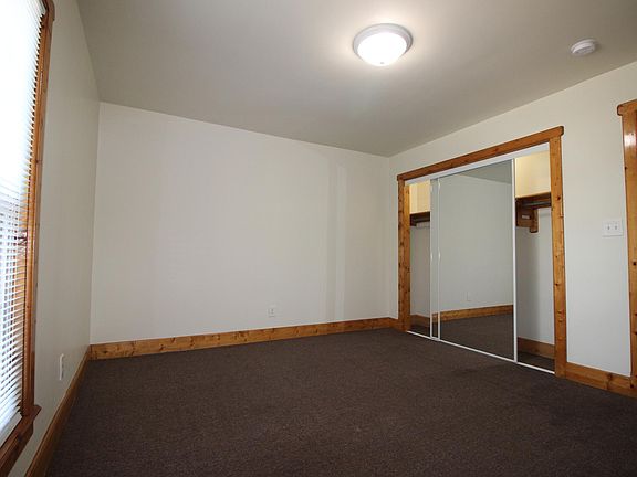 5th image of 1145 Woodlawn Ave #2