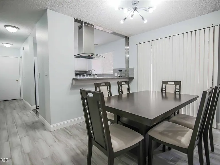 7399 Topeka Dr — Photo 7