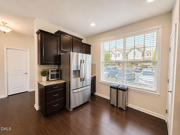 5th image of 16 Saint Elias Dr