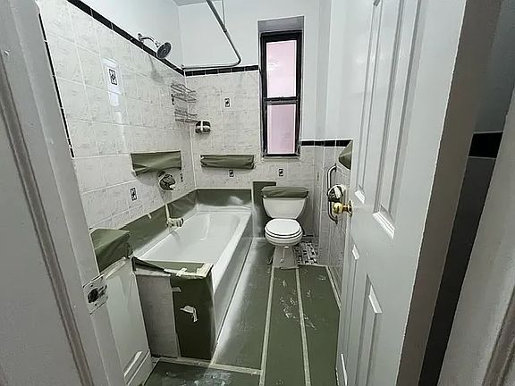5th image of 1415 Avenue O APT 2