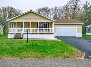 21 Fieldstone Dr, Lyman, ME 04002